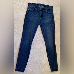Kut From the Kloth dark wash raw edge denim size 6 skinny jeans
